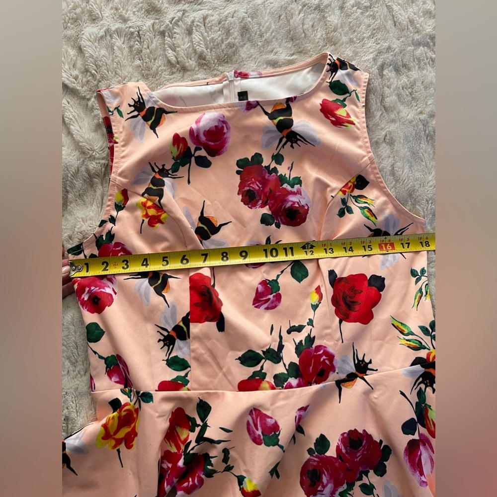 Anni coco Floral Sleeveless Dress. - Picture 8 of 10
